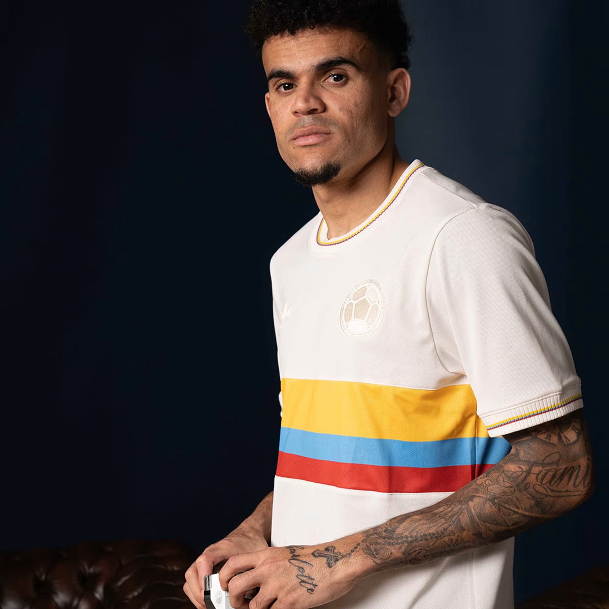 Camiseta Selección Colombia Edición Centenario + Gorra Adidas de regalo 🎁